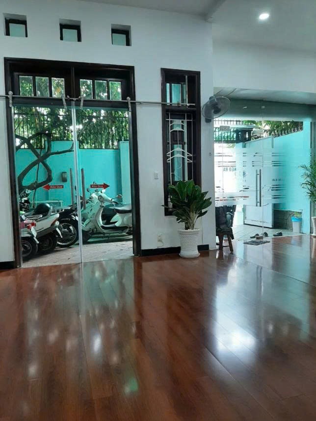 Biệt Thự Sân Vườn Mặt Tiền Trần Khánh Dư, Quận 1 - 65 Tỷ