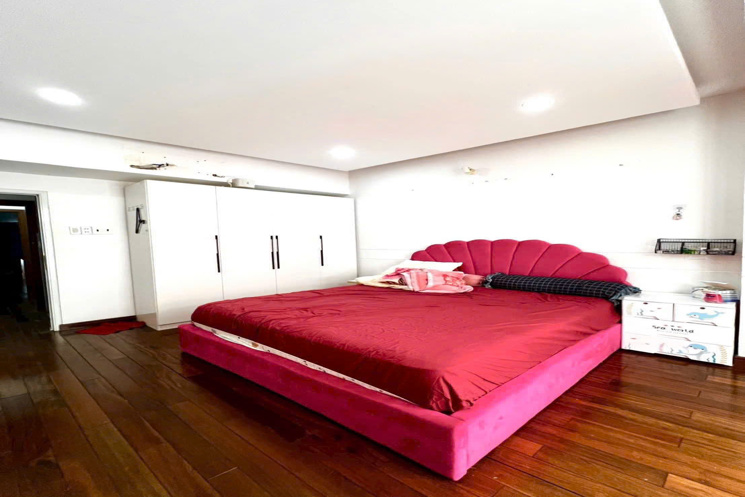 Nhà 4 Tầng 50m² Huỳnh văn Bánh Hẻm Xe Tải tận nhà chỉ 8,9 đồng