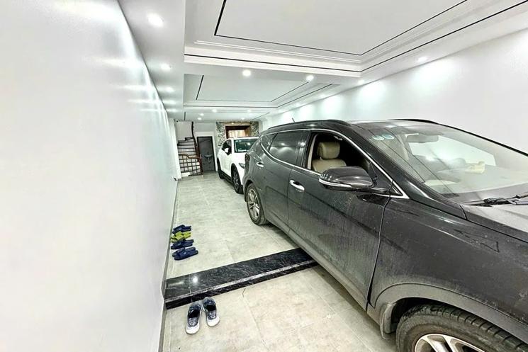 NHÀ ĐẸP 7 TẦNG KINH DOANH GARA Ô TÔ Phố Trạm 56m2 7 tầng X 18.2 tỷ Long Biên