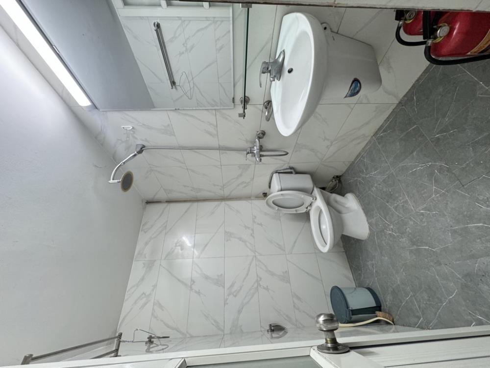 Nhà Ngõ Ngã Tư Sở - 38m2, 5 Tầng, Dòng Tiền 25tr/tháng - Đầu Tư Vàng