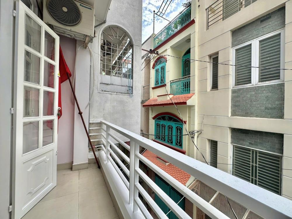 Bán nhà hẻm đẹp, Huỳnh Mẫn Đạt, Quận 5 - Giá 10 tỷ