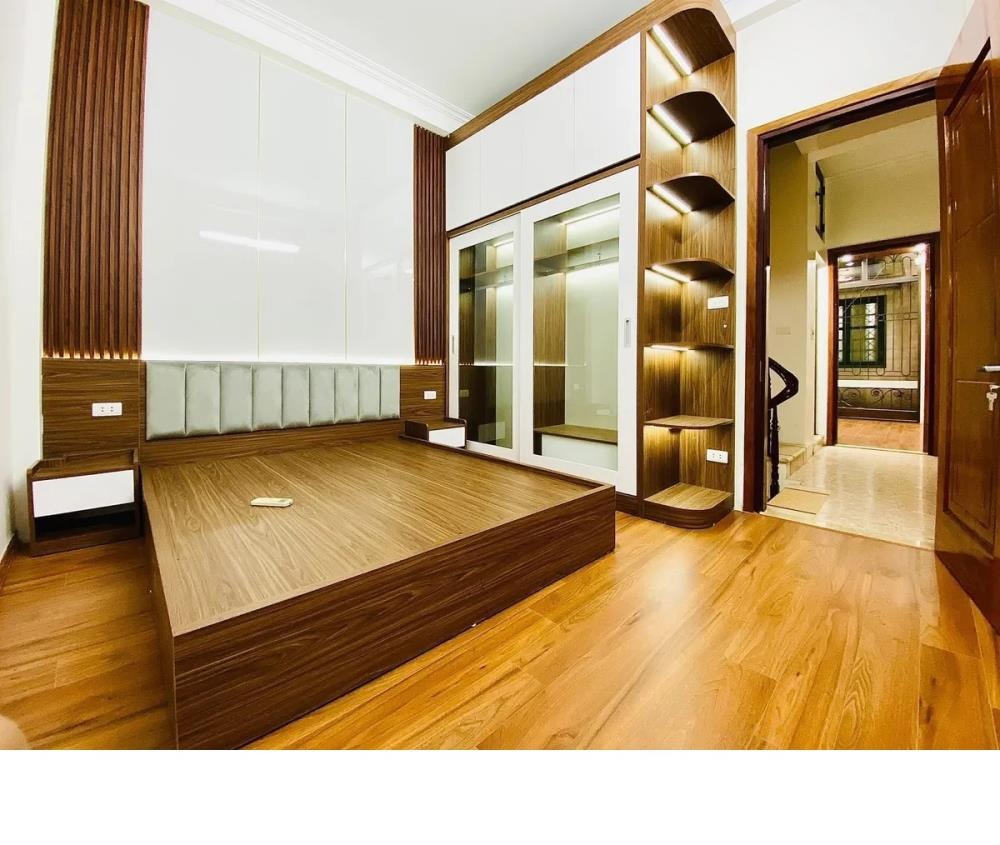 Bán Gấp Nhà 5 Tầng Kim Giang - Thanh Xuân | 44m² - 9.28 Tỷ | Ô Tô Đỗ Cận Nhà