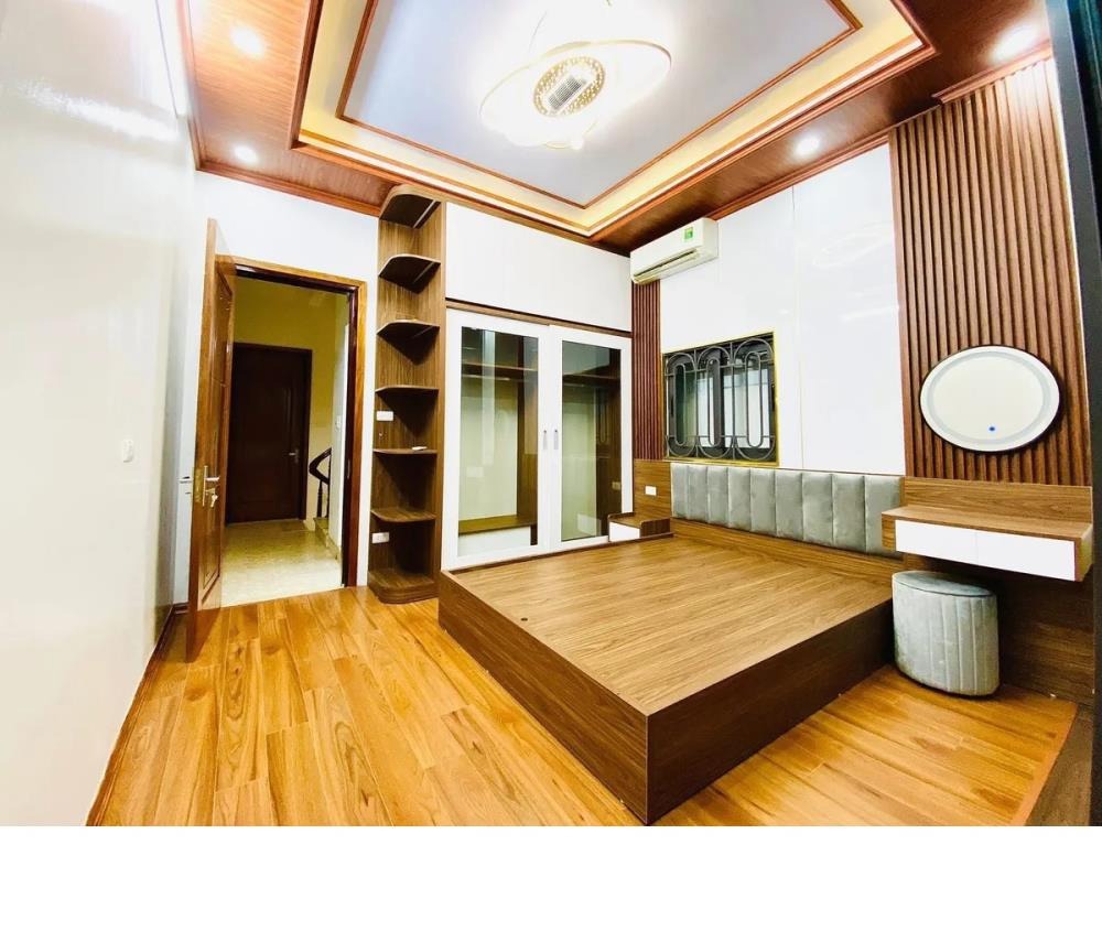 Bán Gấp Nhà 5 Tầng Kim Giang - Thanh Xuân | 44m² - 9.28 Tỷ | Ô Tô Đỗ Cận Nhà