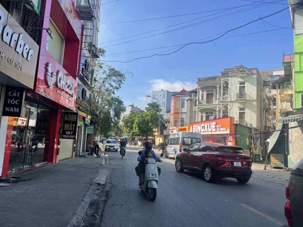 Bán Nhà Mặt Phố Trâu Quỳ, Gia Lâm - Trung Tâm Học Viện Nông Nghiệp | Giá 21 Tỷ
