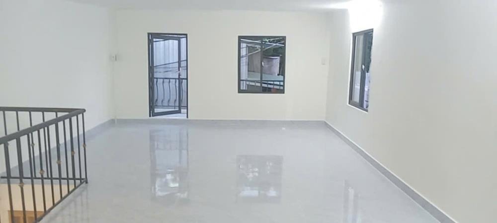 Bán Nhà Hiện Đại 49.5m2, Vị Trí Đắc Địa Eon Tân Phú - Giá 2.1 Tỷ