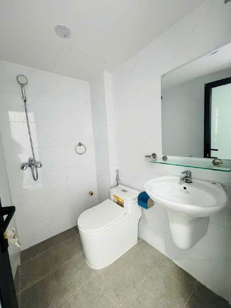 Nhà Góc 2 Thoáng, Trung Tâm Văn Quán, Hà Đông - 7 Tỷ