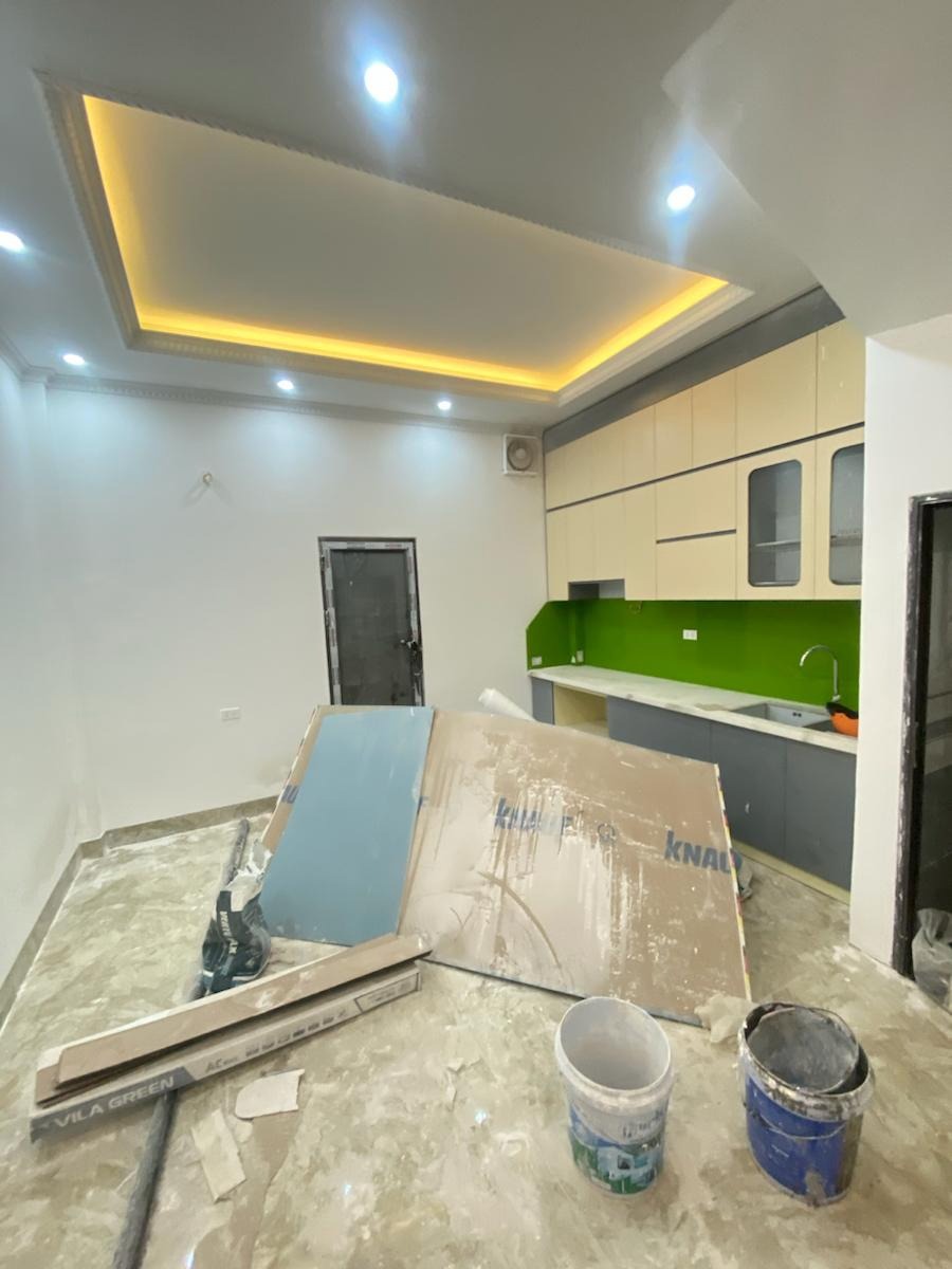 Bán nhà Nguyễn Trãi, Thanh Xuân: 4 Tầng, Ô Tô Đỗ Cửa, Full Nội Thất