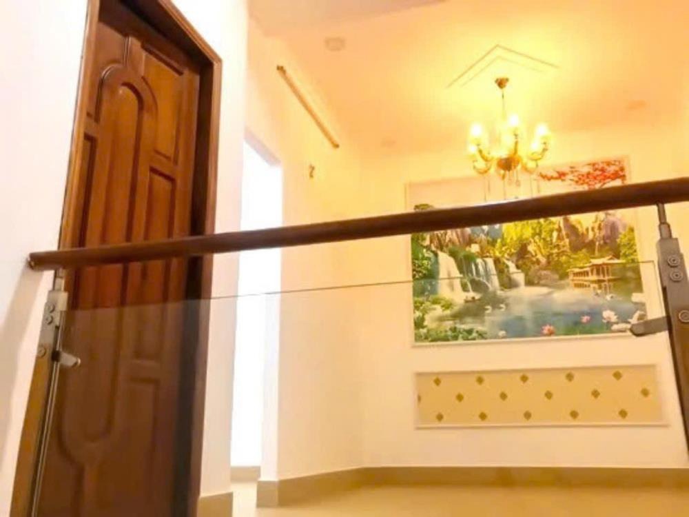 Nhà HXH Quận 7 - 63.4m2 - 4PN - 7.4 tỷ - Gần Chợ Phước Long