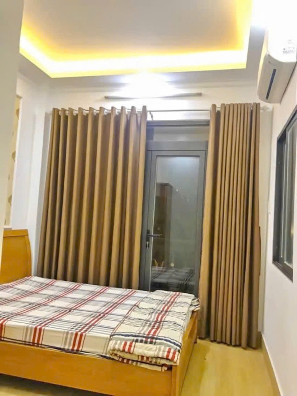 Nhà HXH Quận 7 - 63.4m2 - 4PN - 7.4 tỷ - Gần Chợ Phước Long
