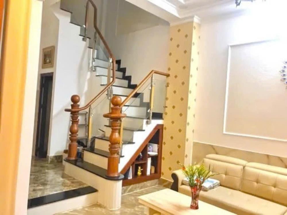 Nhà HXH Quận 7 - 63.4m2 - 4PN - 7.4 tỷ - Gần Chợ Phước Long
