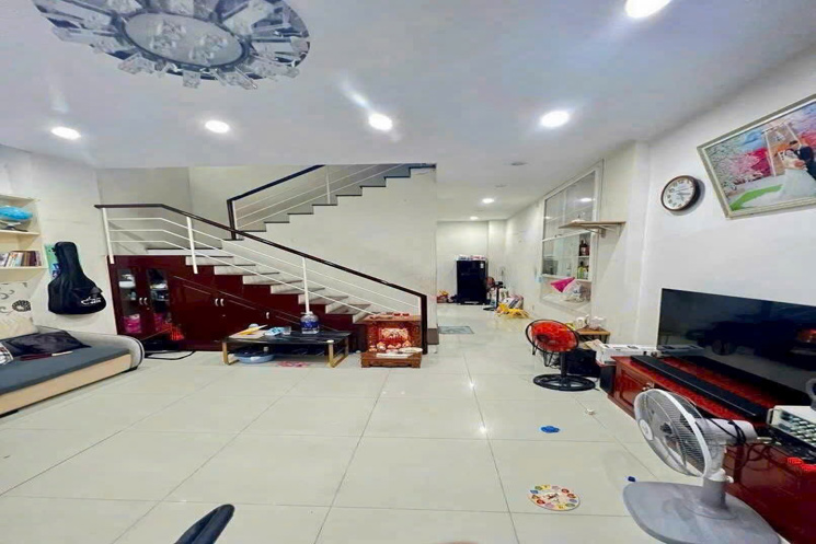 bán nhà hẻm to huỳnh tấn phát nhà bè giá 4 ty8