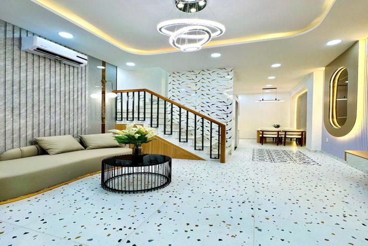 HIẾM! NHÀ ĐẸP SÁT MT PHÚ NHUẬN 27M2 - NHỈNH 5 ĐỒNG