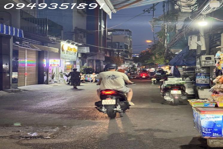 🚗 HẺM XE HƠI – NGUYỄN HỮU CẢNH, P.22, BÌNH THẠNH
💎 SÁT LANDMARK 81 – BAO ĐẦU TƯ SINH LỜI
