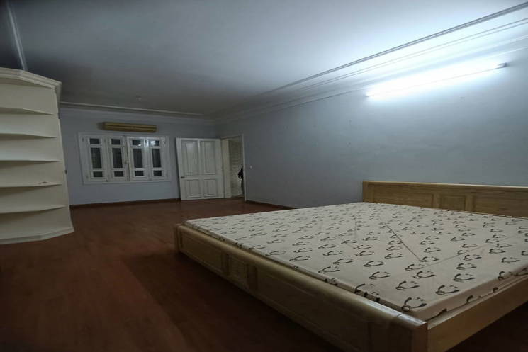BÁN NHÀ THANH LÃM 43MX4 TẦNG, VỪA Ở VỪA CHO THUÊ DONG TIỀN GIÁ 5.6 TỶ