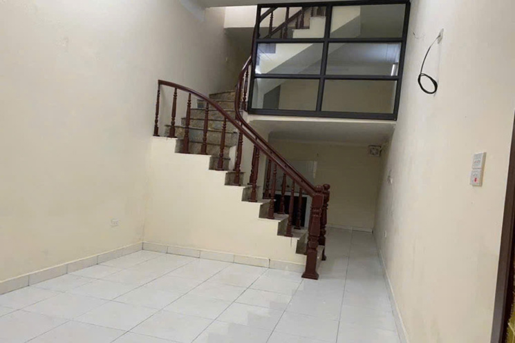 Tứ Liên - vị trí đẹp - một bước ra mặt phố - 73m - nhỉnh 10 tỷ