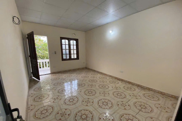 Tứ Liên - vị trí đẹp - một bước ra mặt phố - 73m - nhỉnh 10 tỷ