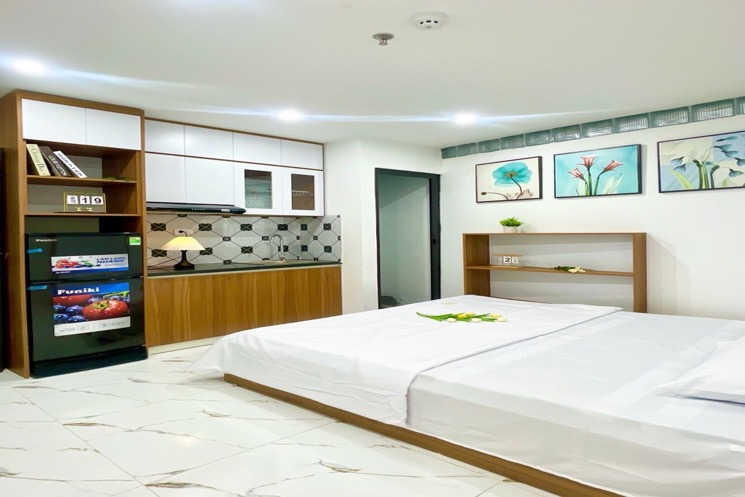 Chính chủ bán căn CCMN 100m, 7 tầng thang máy, PCCC đảm bảo, dòng tiền ổn định, khu Bách -  Kinh 