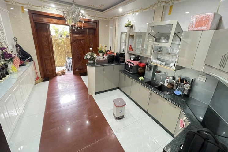 NGỘP VỐN BÁN GẤP BIỆT THỰ TÂM HUYẾT 100M2 4 TẦNG MẶT TIỀN ĐƯỜNG TĂNG NHƠN PHÚ, SÁT LÊ VĂN VIỆT, LÃ