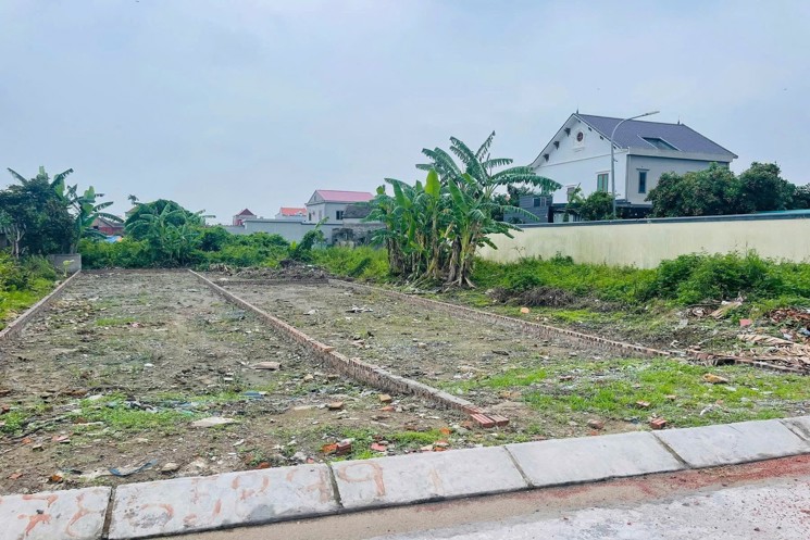 1.6x Tỷ 83m2 Ngang 4m Xuân Đông Ngũ Phúc Kiến Thụy LH 0567222555