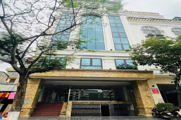 Bán tòa nhà mặt phố, view hồ Hạ Đình, Thanh Xuân, gần Royal City DT 80m2, 9 tầng MT 6m, có hầm, KD