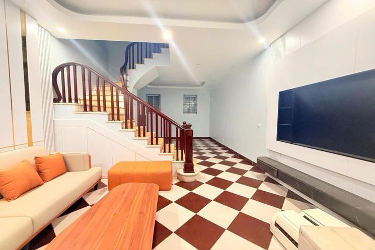BÁN NHÀ XUÂN ĐỈNH - NHÀ RỘNG GẦN PHỐ - DÂN XÂY - CHẮC CHẮN - ĐỦ CÔNG NĂNG - GẦN NGOẠI GIAO ĐOÀN