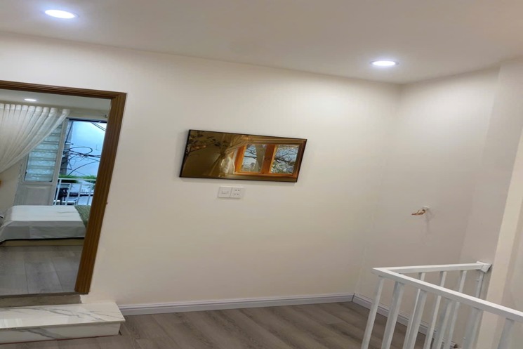 Nhà 2 tầng mới đẹp Trần Cao Vân . Full nội thất