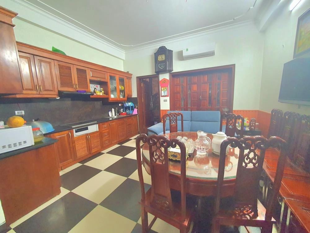 Bán nhà KĐT Văn Phú 77m2, 5 tầng, giá 17.6 tỷ - Full đồ, vị trí đẹp