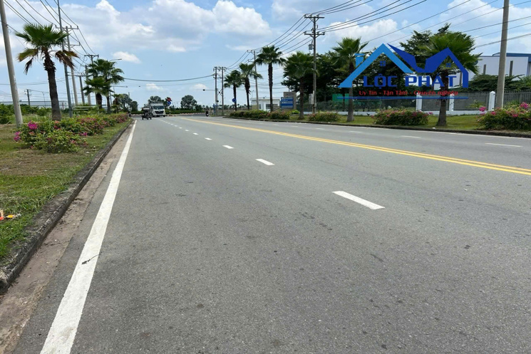 Bán đất 3ha KCN Giang Điền - Đồng Nai giá tốt 185usd/m2