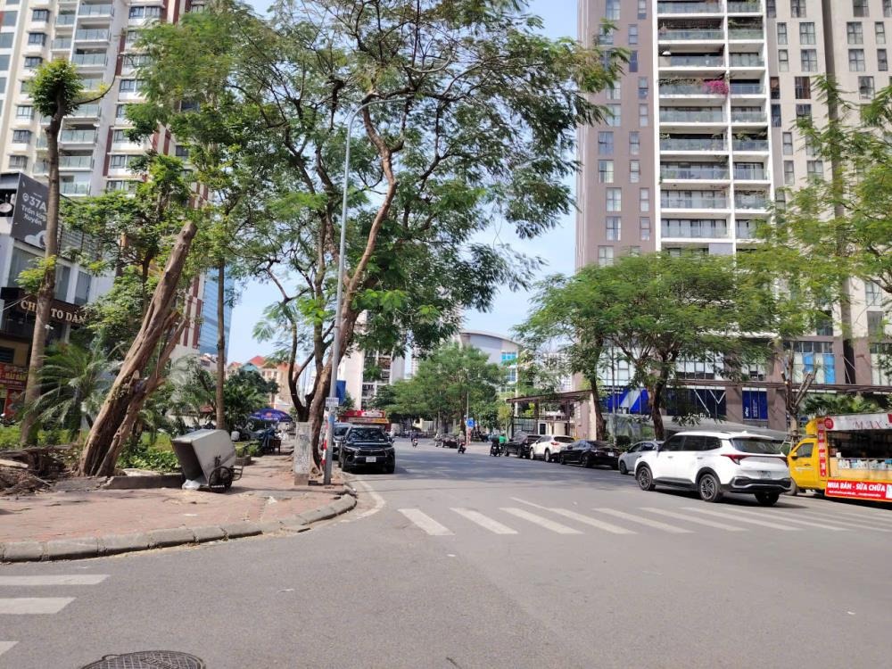 Bán Gấp Trung Kính - Phân Lô Ô Tô - Vừa Ở Vừa Kinh Doanh - Giá Tốt