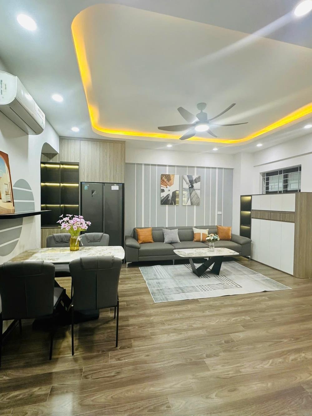 Bán Căn Hộ 3PN Linh Đàm - CT4B X2 - Full Nội Thất - Sổ Đỏ Chính Chủ