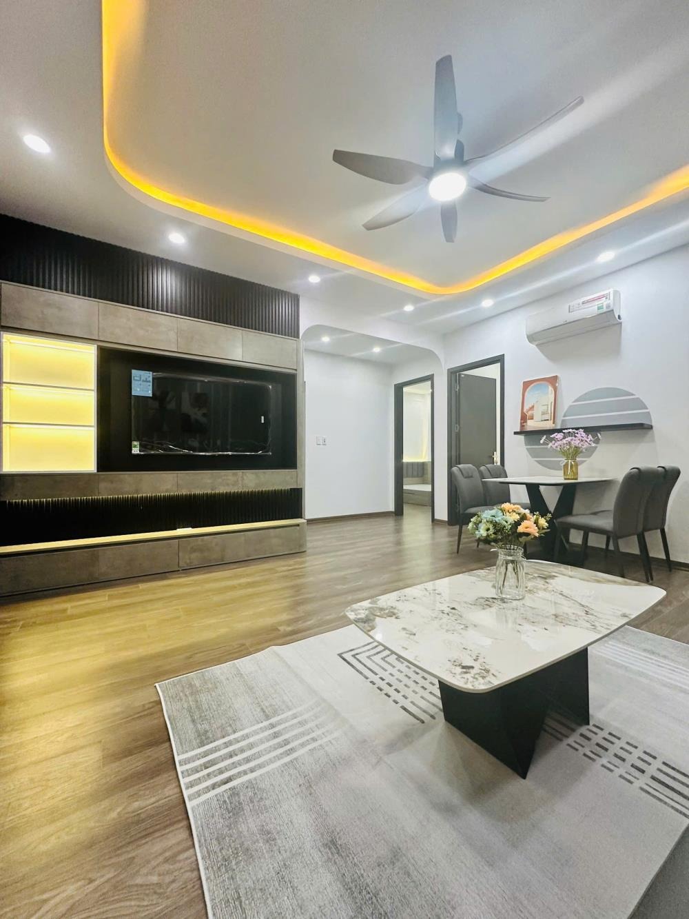 Bán Căn Hộ 3PN Linh Đàm - CT4B X2 - Full Nội Thất - Sổ Đỏ Chính Chủ