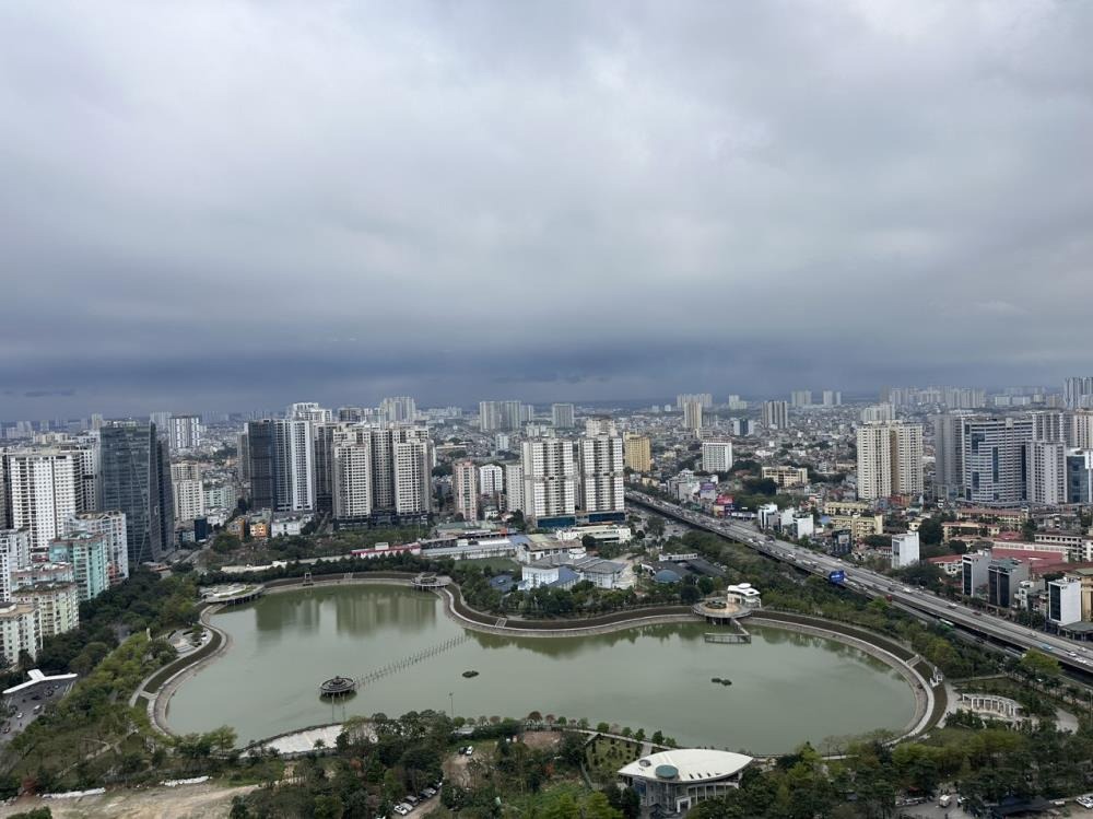 Bán Căn 3PN Vinhomes D’Capitale View Hồ - Giá Chỉ 12.x Tỷ