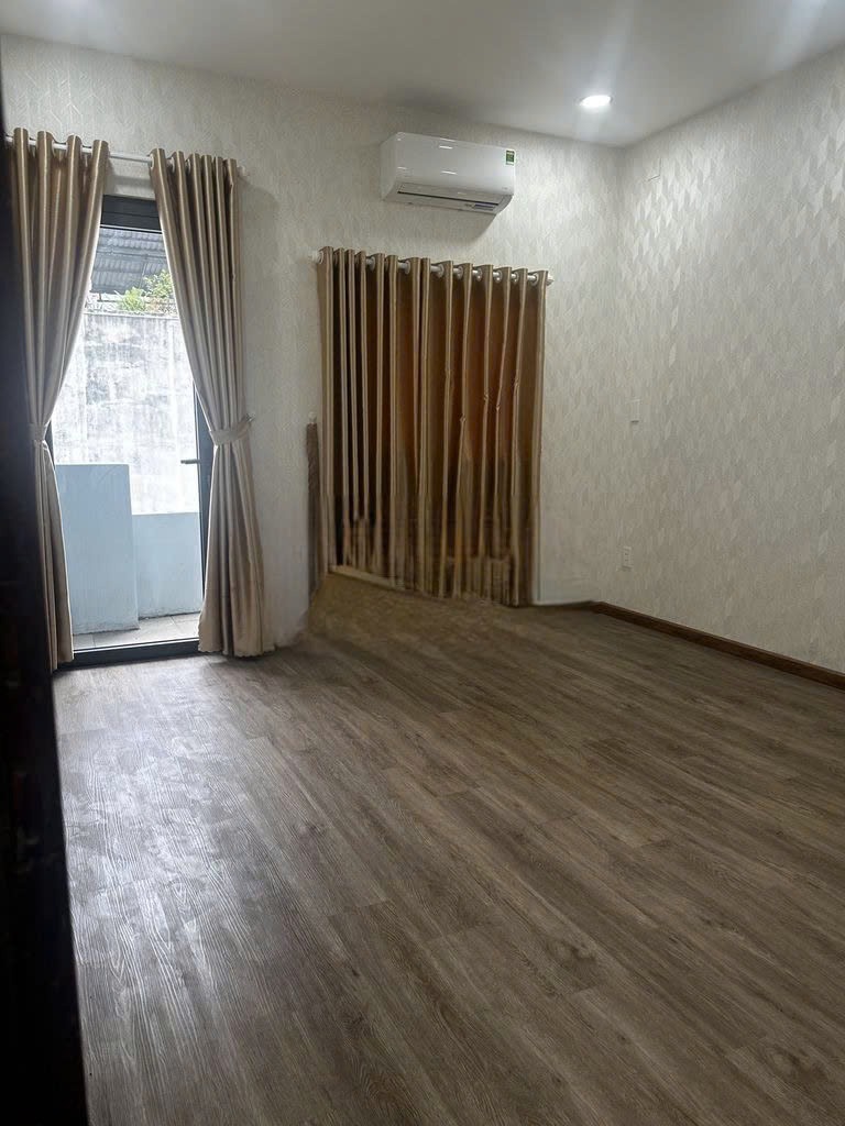 Cho Thuê Nhà Mặt Tiền Quận 8 - Gần Cầu Nguyễn Văn Cừ - 70 Triệu/Tháng