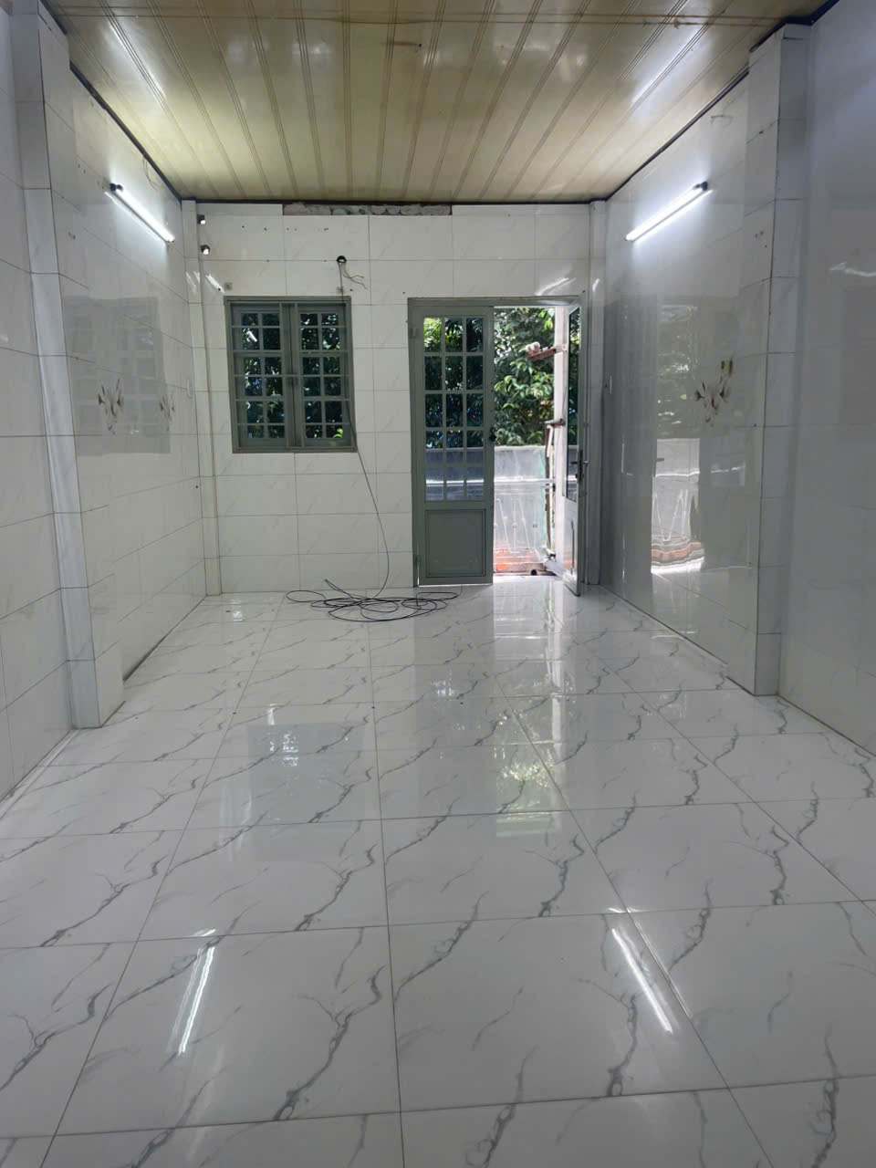 Nhà Mặt Tiền Quận 11 - 11.8 tỷ - Vị Trí Vàng, Tiềm Năng Kinh Doanh