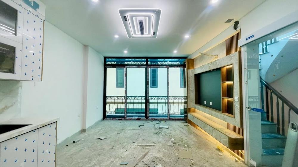 Nhà Phố Nguyễn Ngọc Nại 7 Tầng, Thang Máy, Gara Ô Tô - Vị Trí Đắc Địa