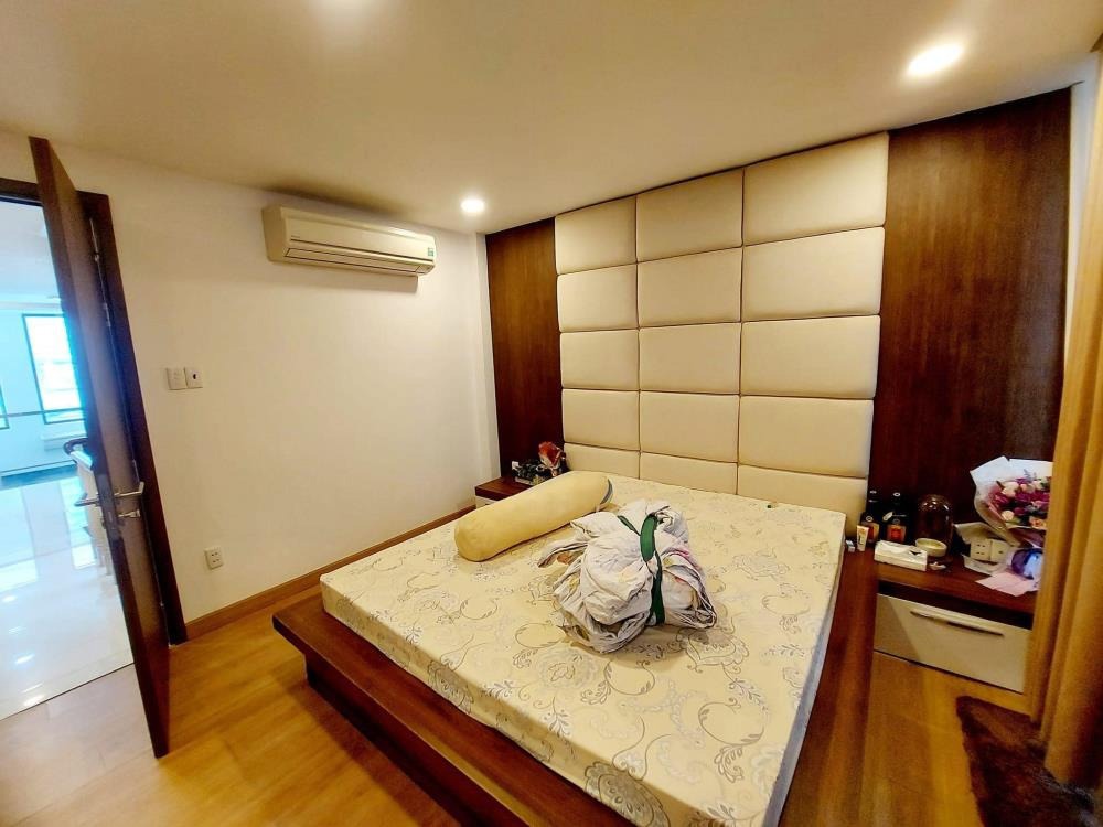 Bán nhà 5 tầng Tô Hiến Thành, 53m2, 12.5 tỷ - Xe Hơi Thông, Full Nội Thất