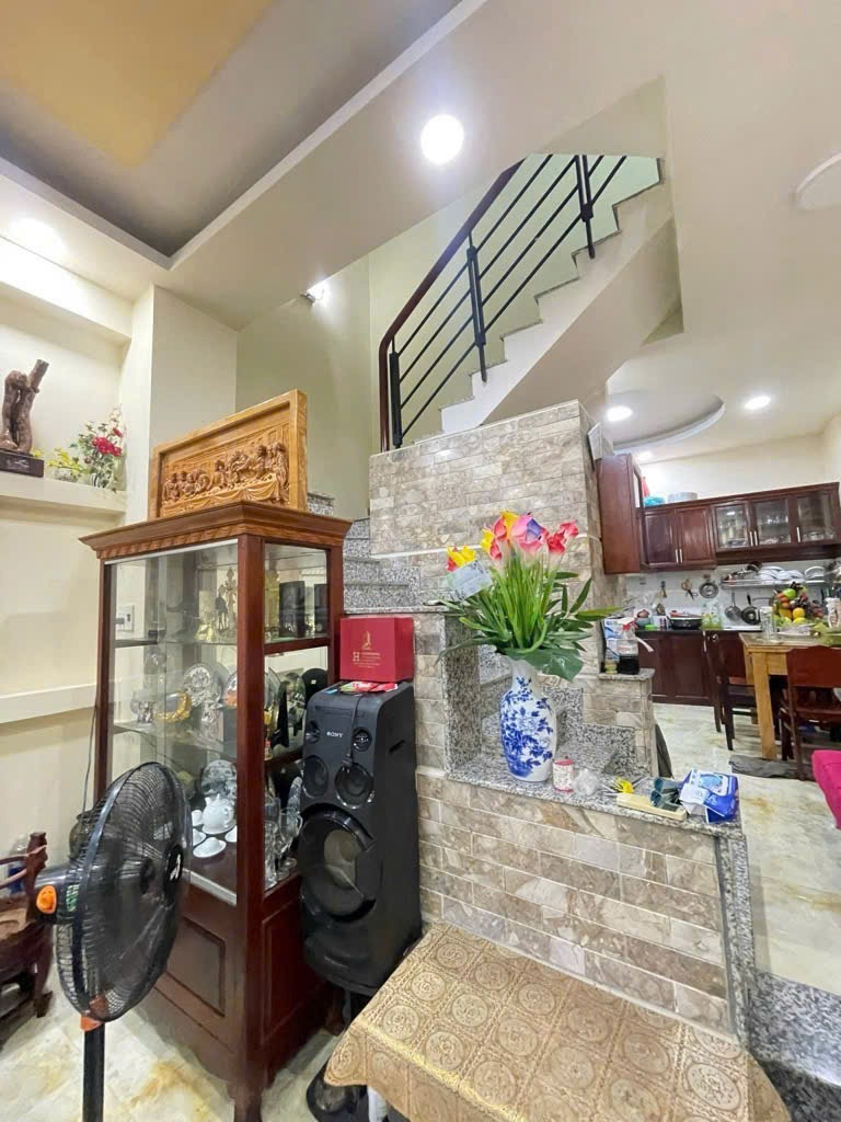 Nhà 4 Tầng, 4 PN, Quận 8 - Giá 5 Tỷ Thương Lượng