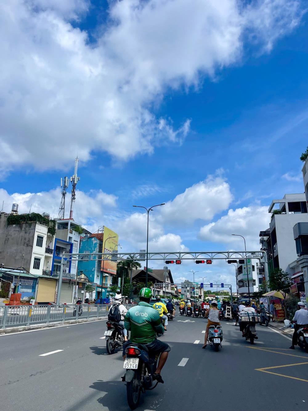 Bán đất Gò Vấp gần Dương Quảng Hàm, Hẻm 5m, Ô Tô Tận Cửa - Giá 7 tỷ