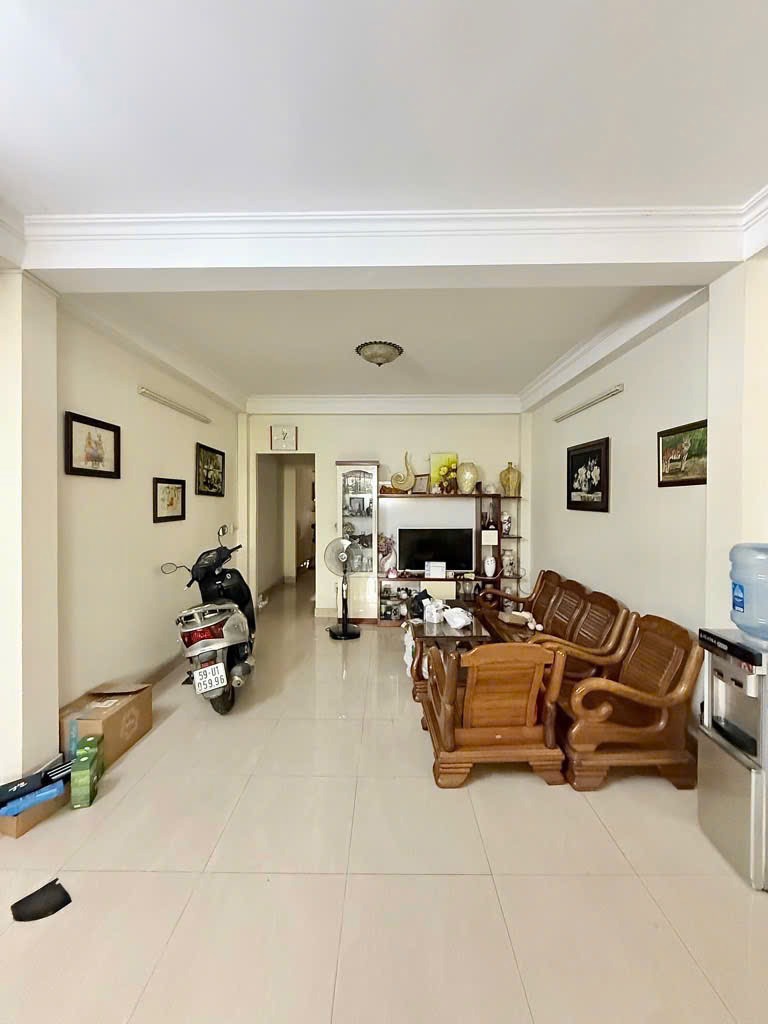 Bán nhà đường Cao Lỗ, Quận 8 - Vị trí đẹp, Giá tốt - 14 tỷ
