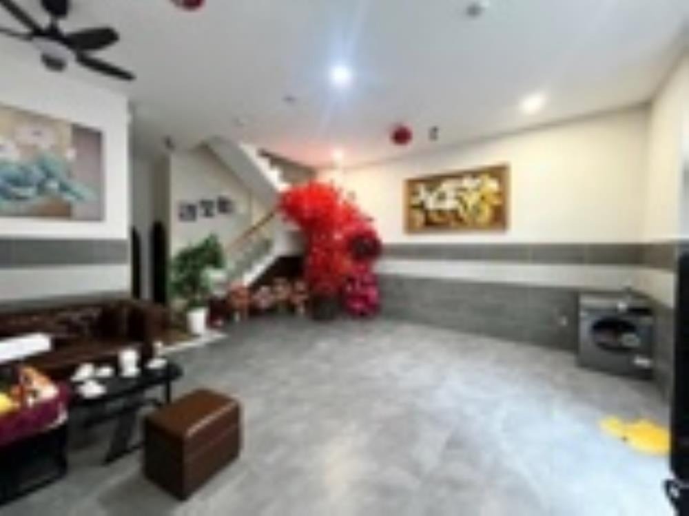 Bán Gấp Nhà Huỳnh Văn Bánh, Phú Nhuận 59m2, SHR - Giá 5.9 Tỷ Thương Lượng