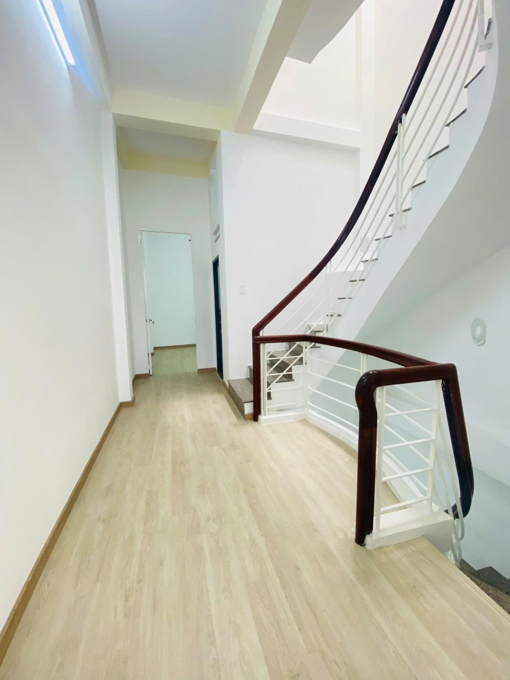 Bán Nhà HXH Mặt Tiền Nguyễn Xí, Bình Thạnh - 6 Tỷ Thương Lượng