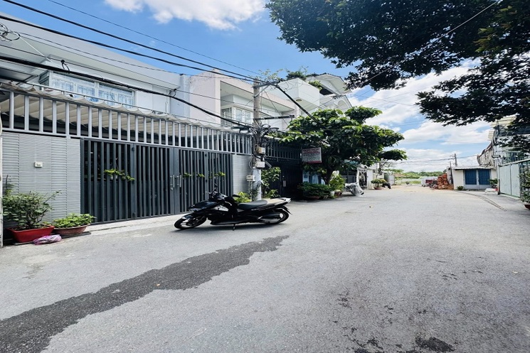 Nhỉnh 8 tỷ, có ngay căn nhà HXH tránh Lê Đức Thọ, P15, Gò Vấp, 94m2, 2 tầng, ngang 5m