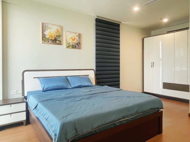 Bán Gấp Căn 2PN 62m² HH2 Xuân Mai - Giá 3.x Tỷ - Full Nội Thất