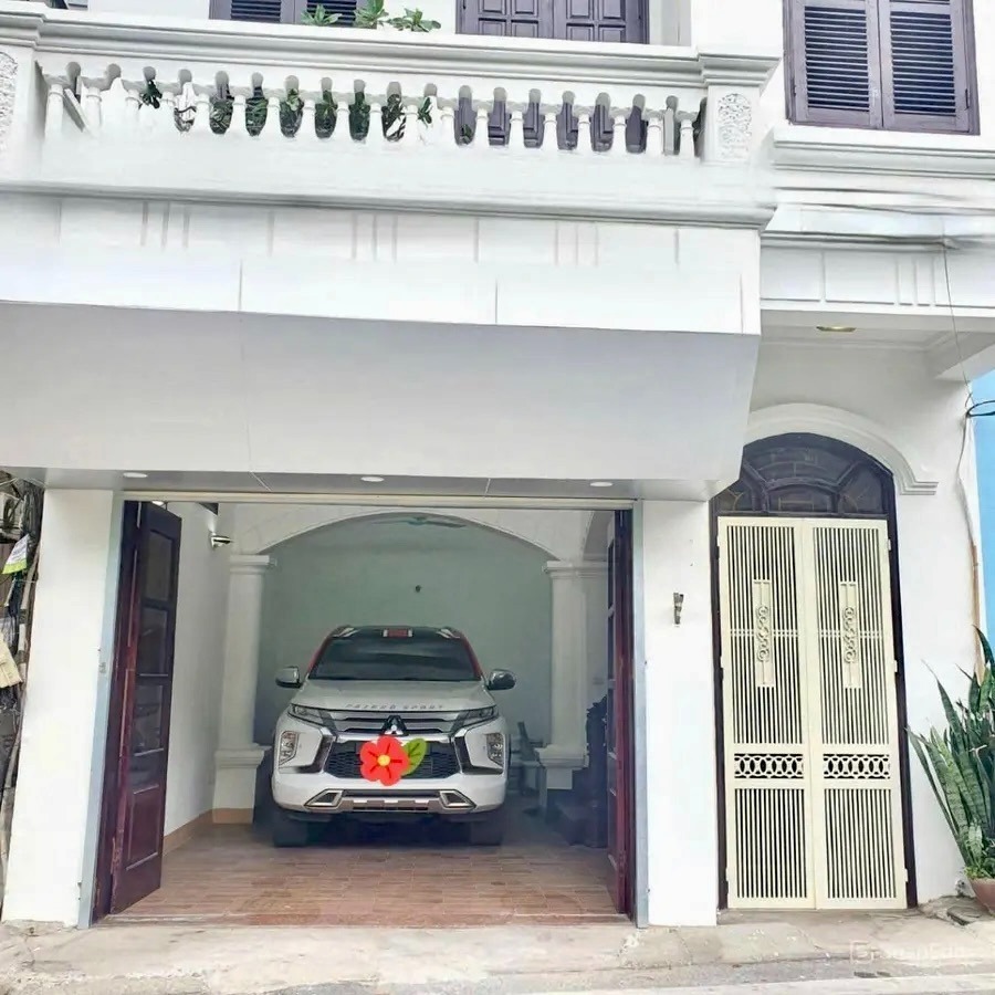 Bán nhà mặt phố Trương Định, Hoàng Mai - View Sông - Gara Ô Tô - Kinh Doanh