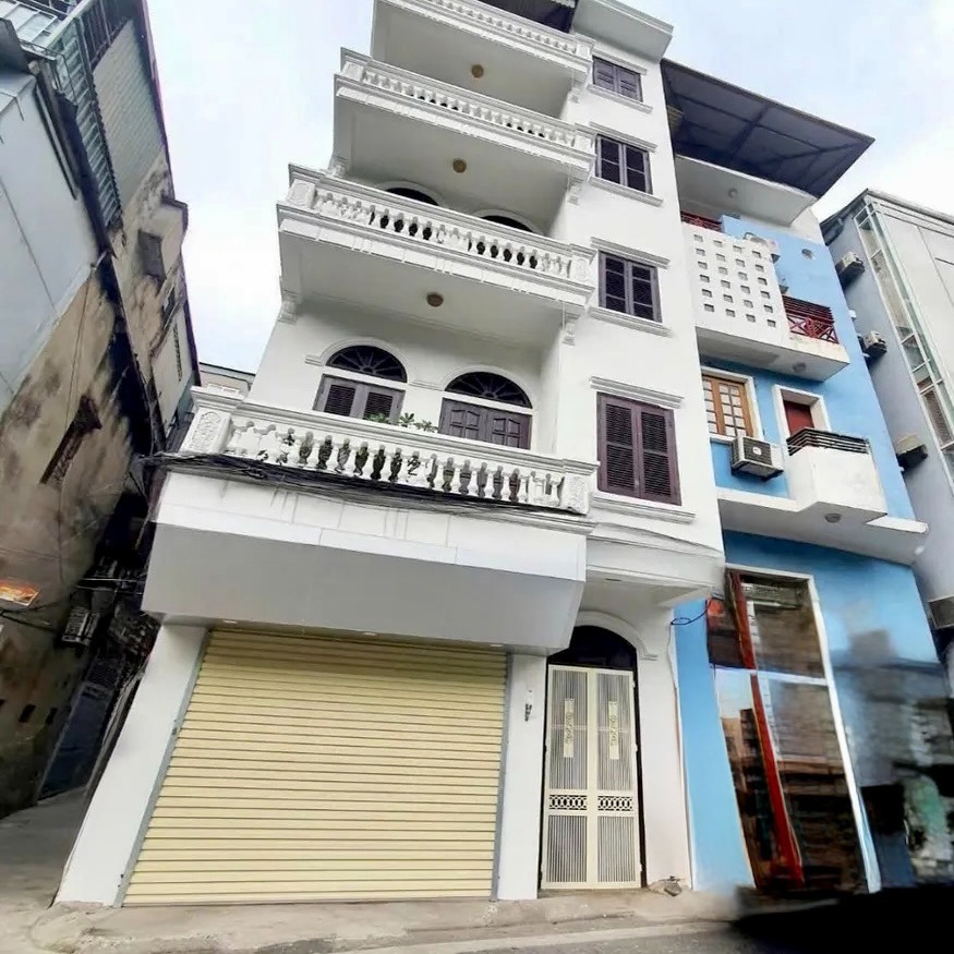 Bán nhà mặt phố Trương Định, Hoàng Mai - View Sông - Gara Ô Tô - Kinh Doanh