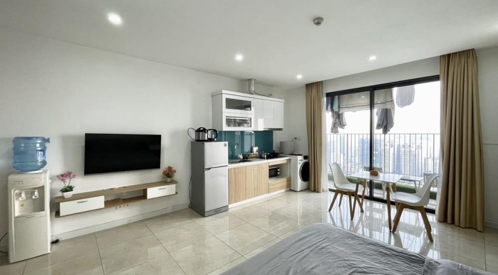 Bán Căn Studio Vinhomes D’Capitale View Hồ - Giá 3.5x Tỷ