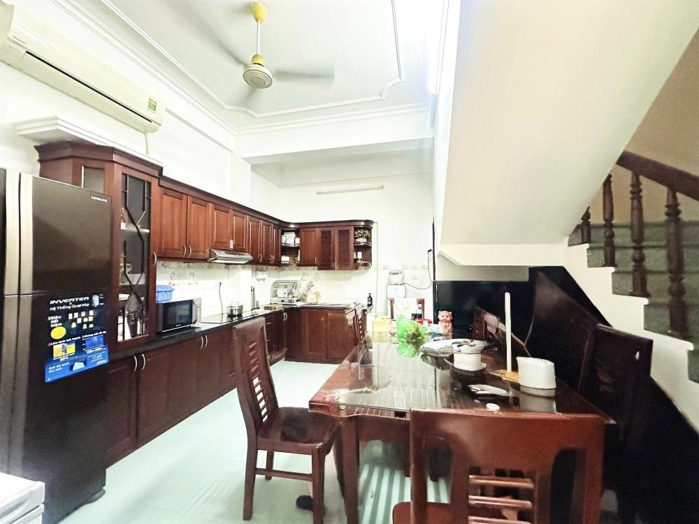 Nhà Phân Lô Ô Tô Kinh Doanh - Phạm Tuấn Tài, Cầu Giấy - Giá 23 Tỷ