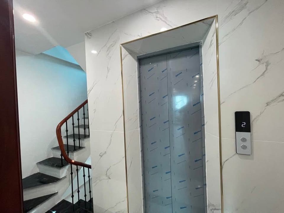 Nhà 4-5 Tầng Đẹp Như Mới, Oto Đỗ Cửa - Giá Tốt Tại An Trai, Mỹ Đình
