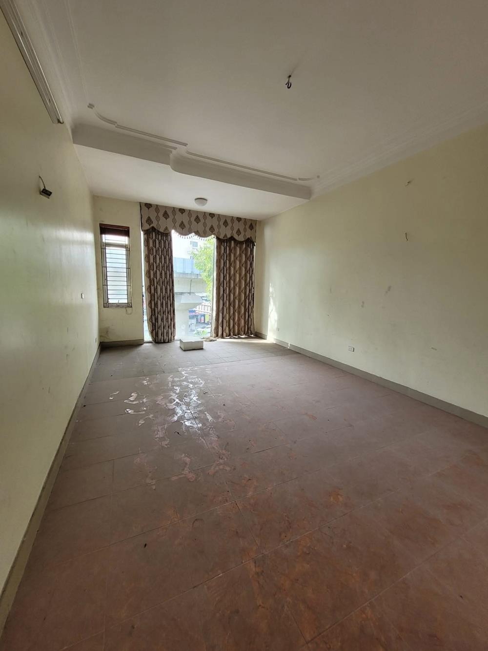 Bán Nhà Mặt Phố Quang Trung, Hà Đông - 64.3m2 - 30.5 Tỷ TL - KD Tốt