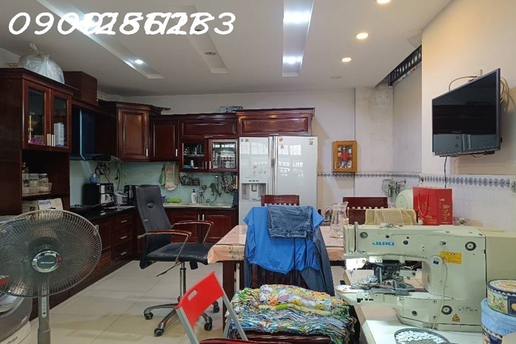 NGAY TT QUẬN 7-NHÀ 4 TẦNG-60M2- NHỈNH 6 TỶ